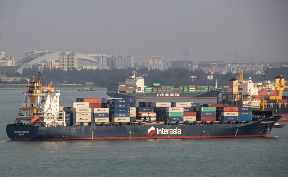 large_Drewry_s_IACI_Index_Rises_6_with_Intra_Asian_Freights_at_All_Time_High_Portada_0349e8c9eb.png