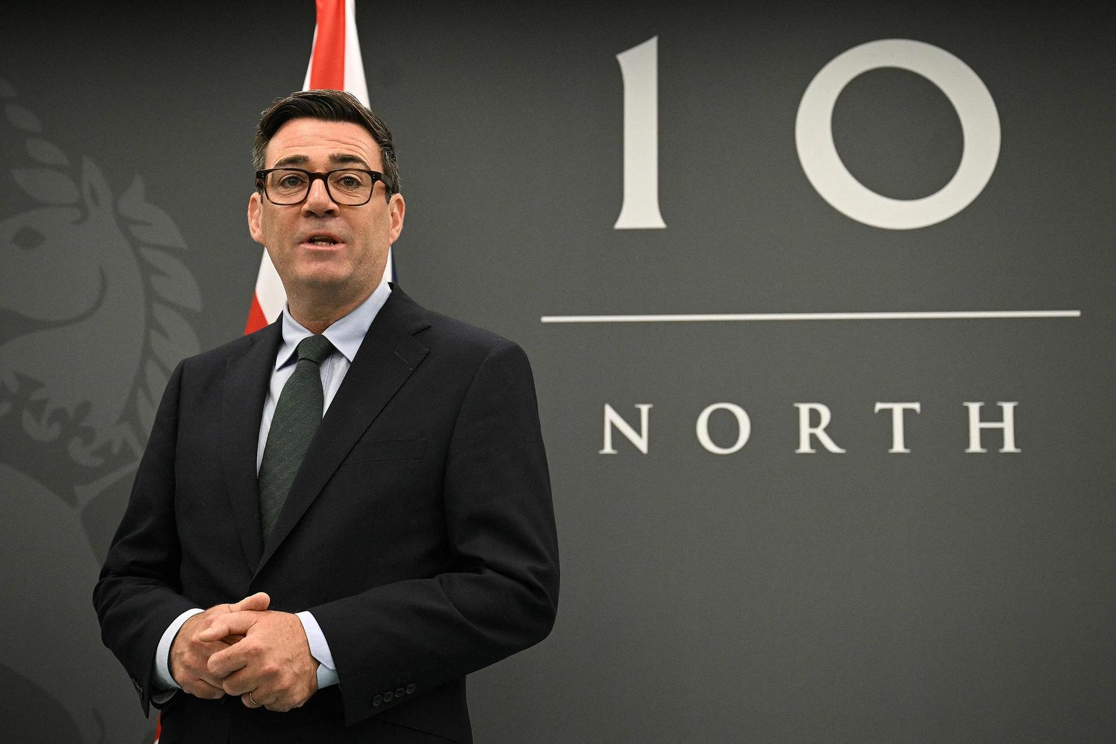 ▲英国首相安迪·伯纳姆（图据视觉中国）