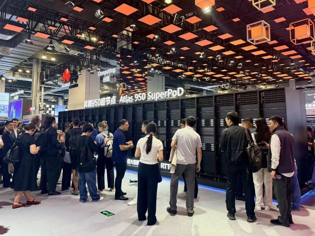 一文看懂昇腾超节点：AI Infra已进入系统工程阶段